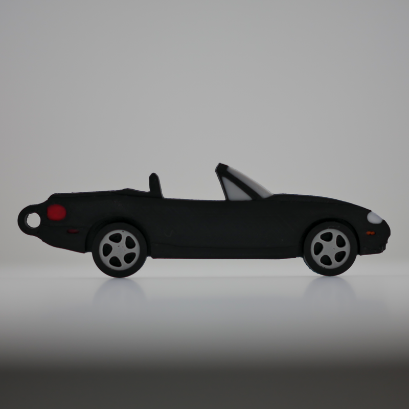 001b34ee-74d7-4475-bbd0-438fa352daf8-black