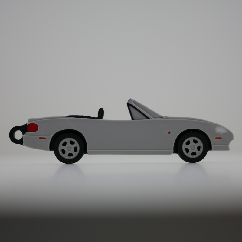ecabc4eb-bf52-4260-bd20-cc5a3d6f3c0a-silver